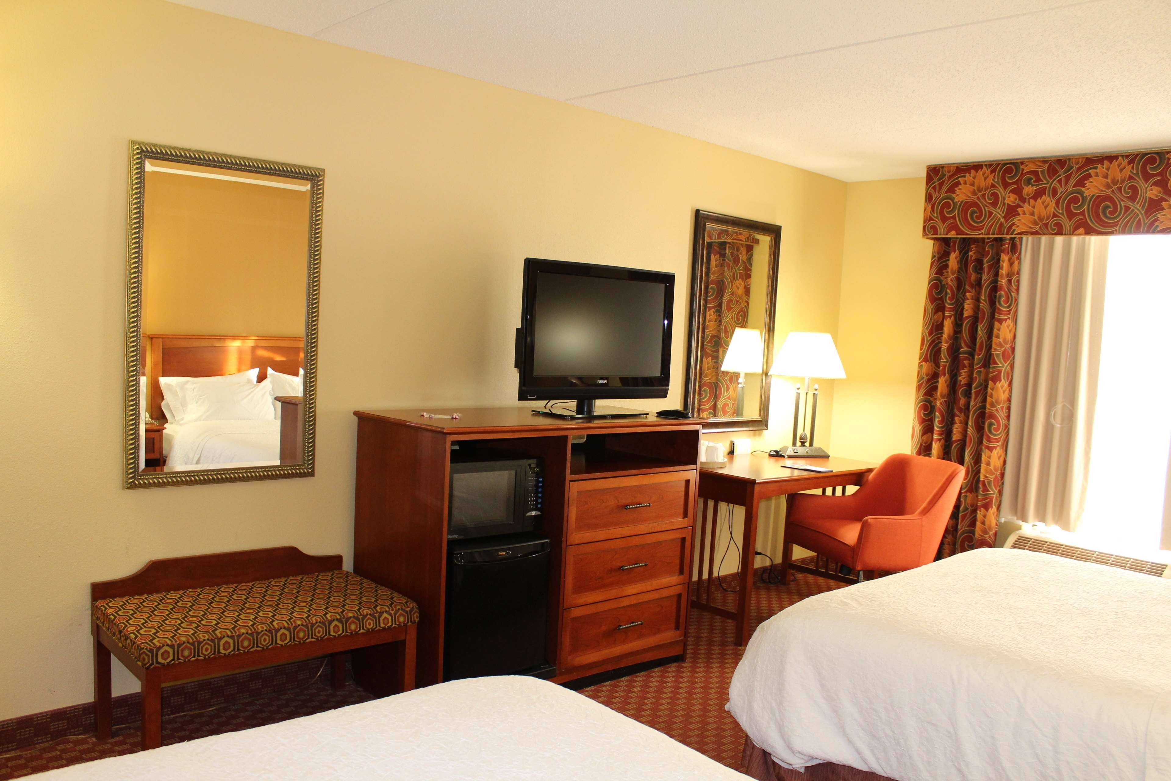 Hampton Inn Mchenry McHenry Exterior foto