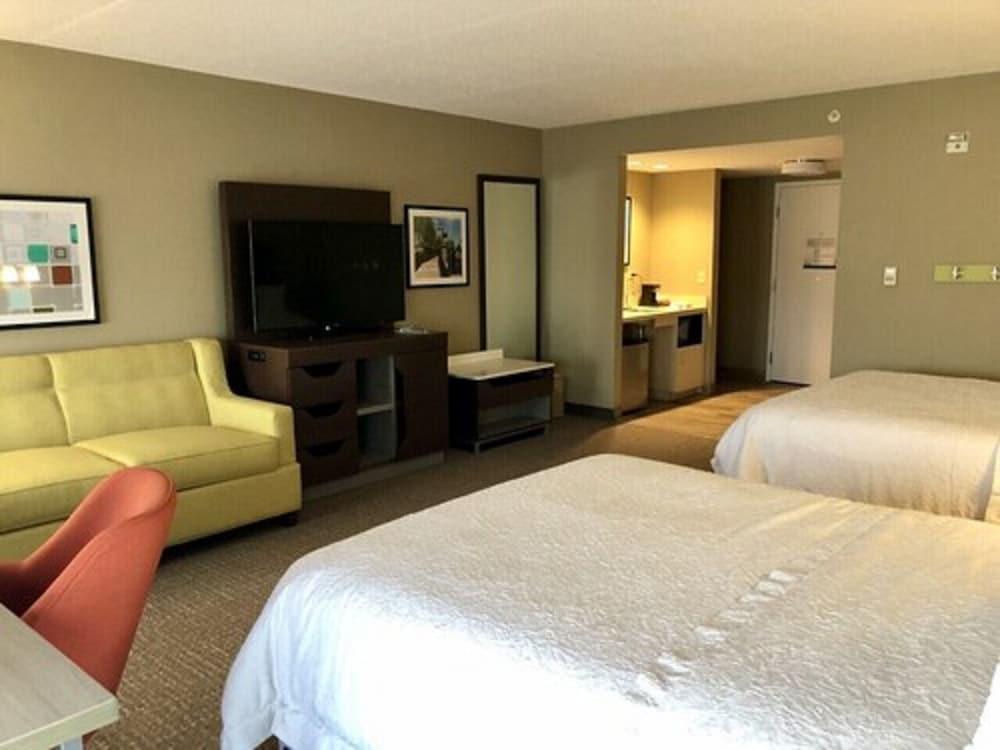 Hampton Inn Mchenry McHenry Exterior foto