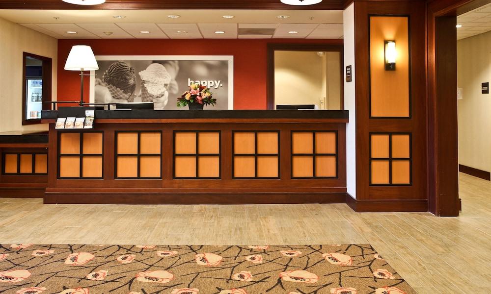 Hampton Inn Mchenry McHenry Exterior foto