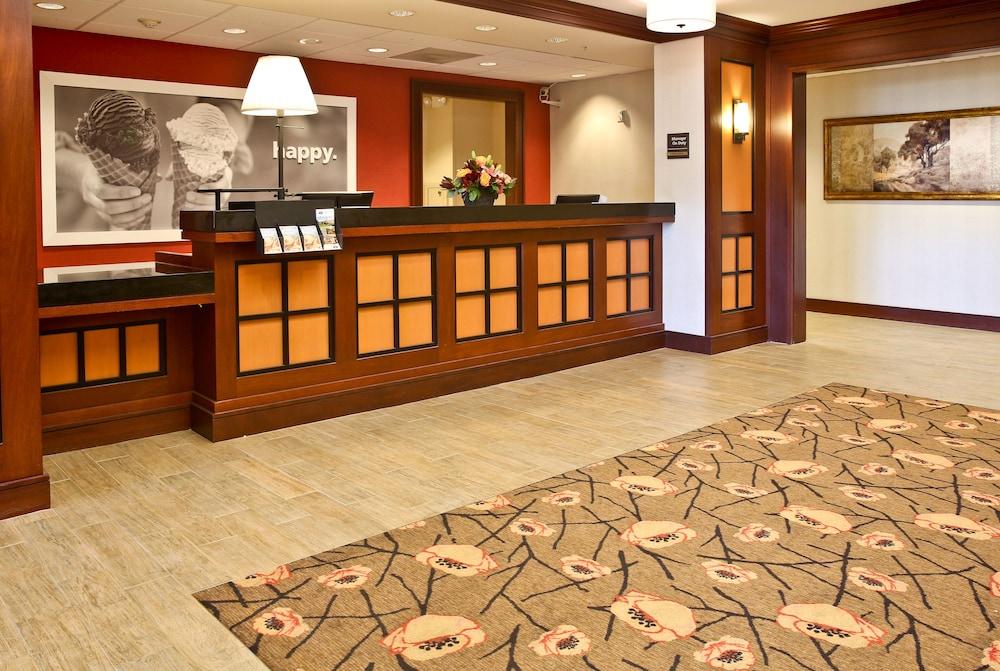 Hampton Inn Mchenry McHenry Exterior foto