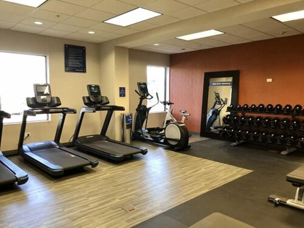 Hampton Inn Mchenry McHenry Exterior foto